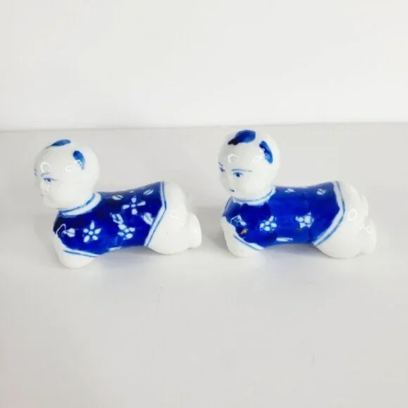 Vintage Chinese Asian Chopstick Rest Traditional Figurine Knife Rest Set of 2 - Picture 1 of 5